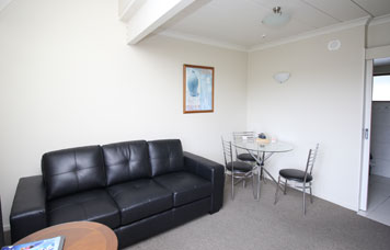 Exec-2-Bdrm